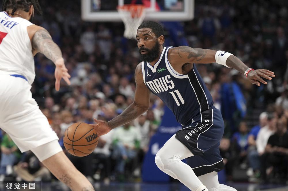 在这关键时 在这关键时